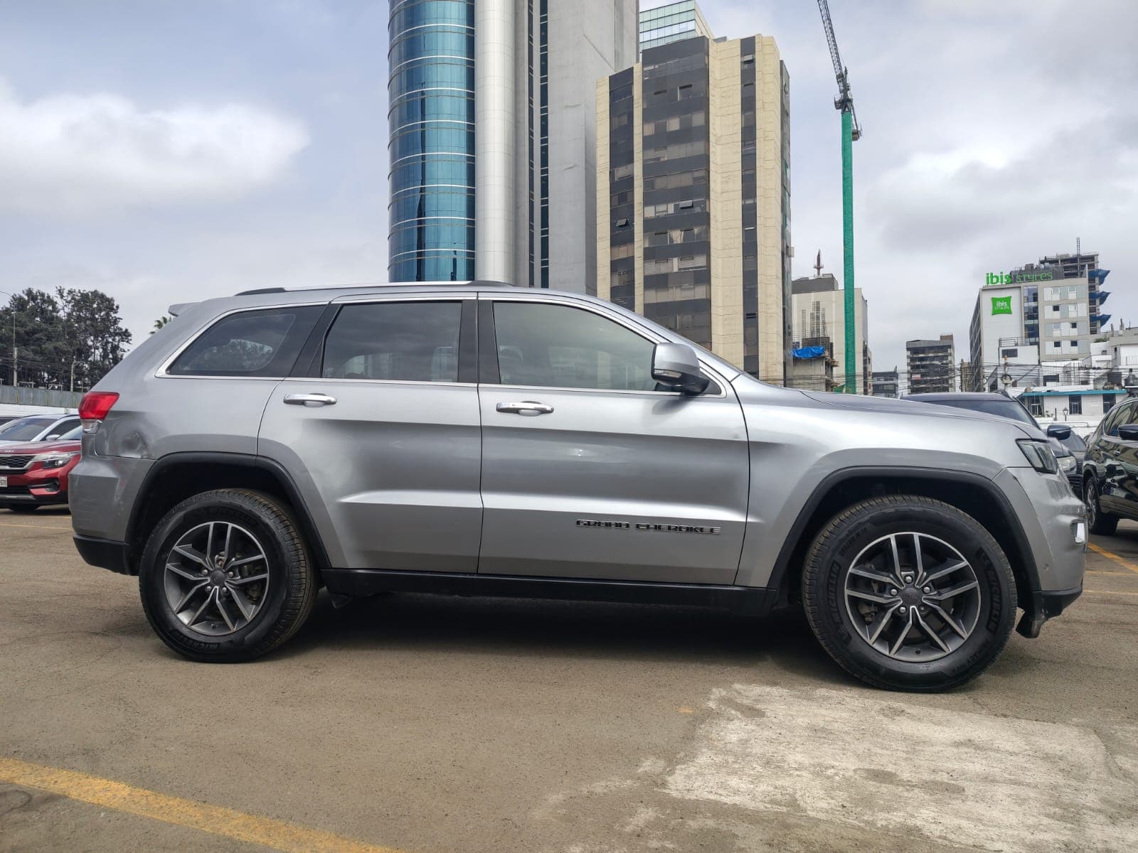 JEEP GRAND CHEROKEE LIMITED